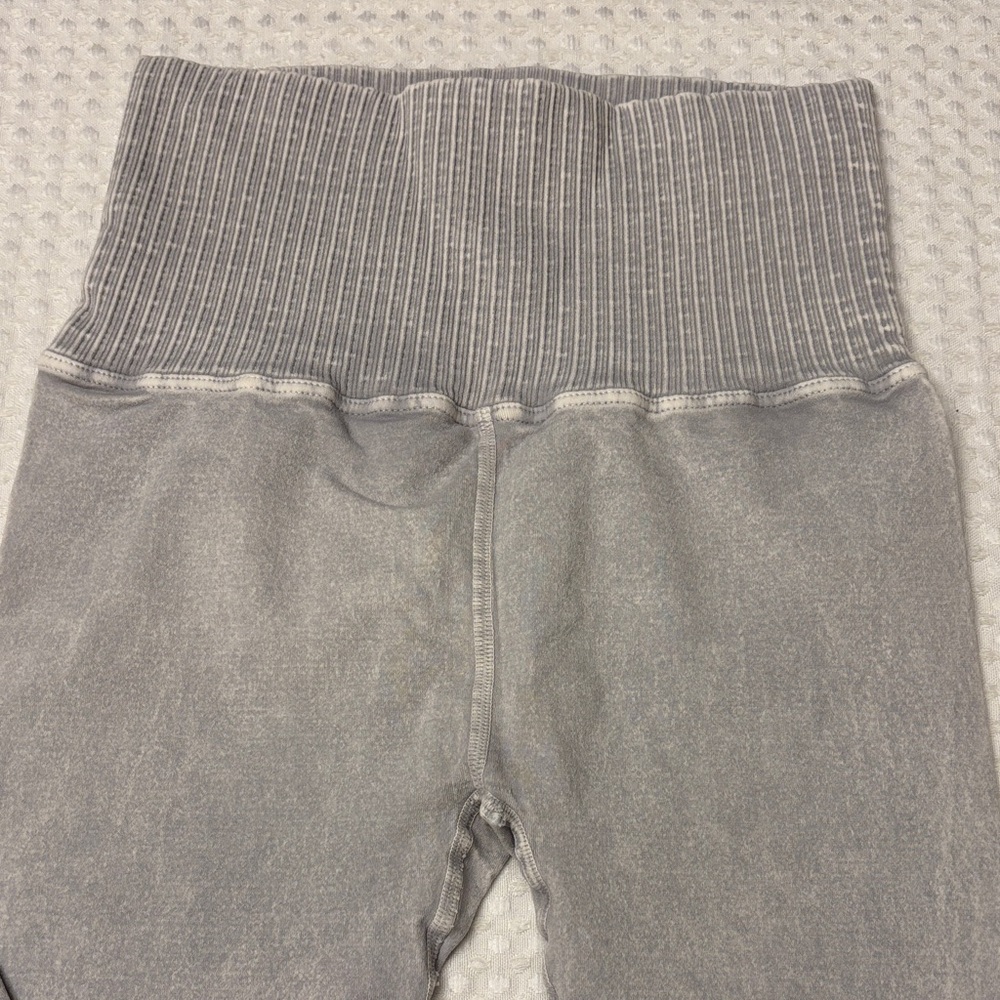 New! FREE PEOPLE Movement XS/S High-Rise 7/8 Length GOOD KARMA Leggings - Picture 7 of 16